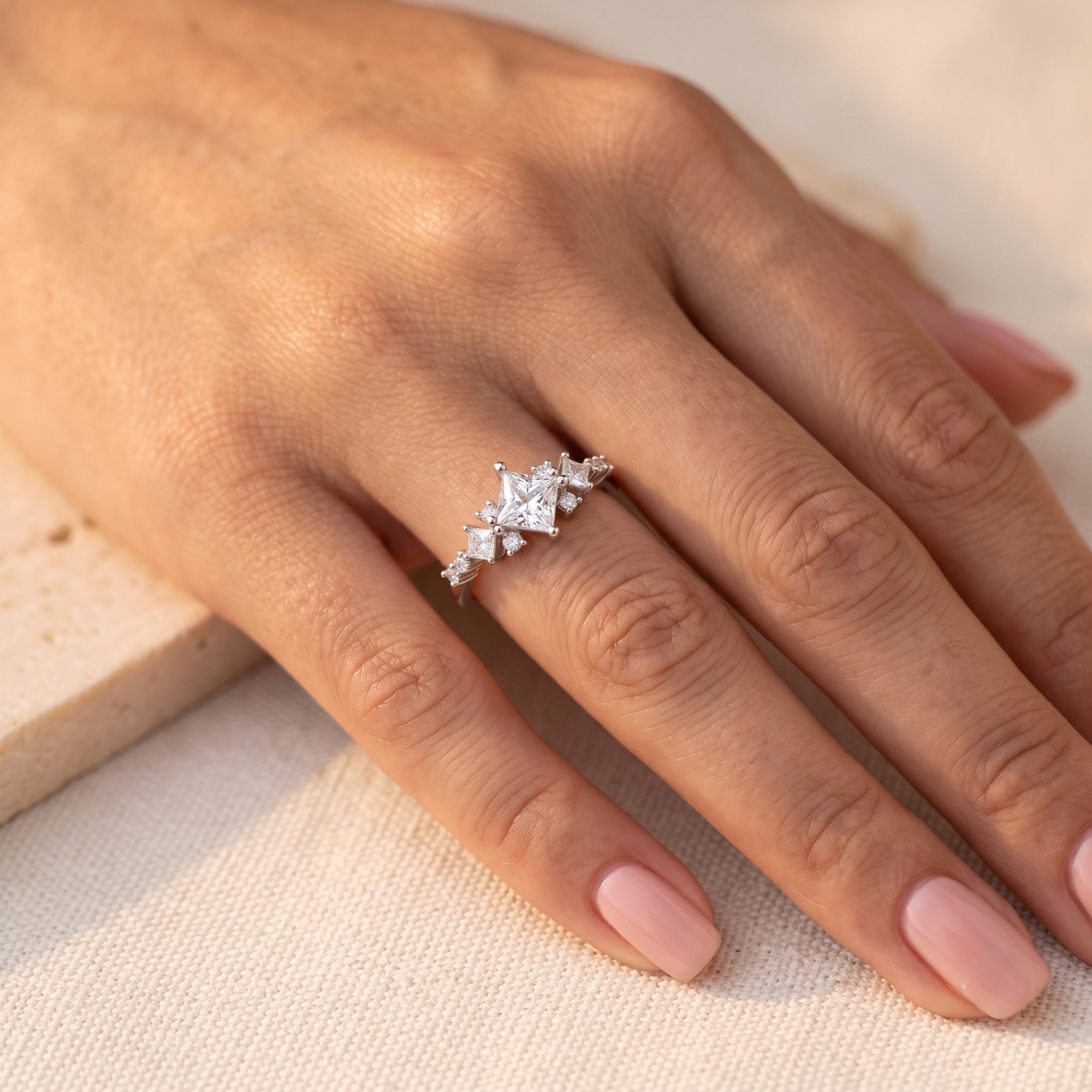The Elestrina Ring