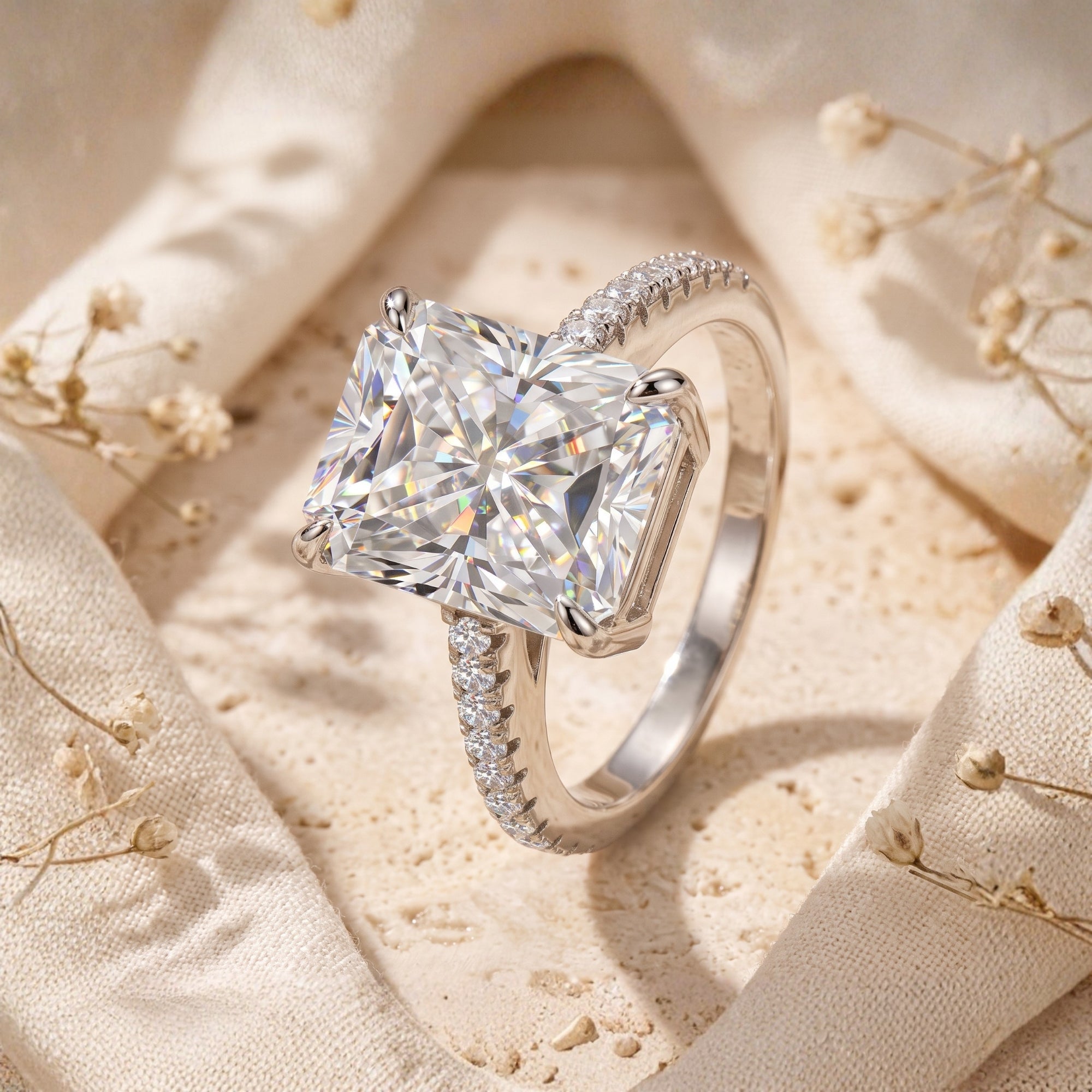 La bague Claudette