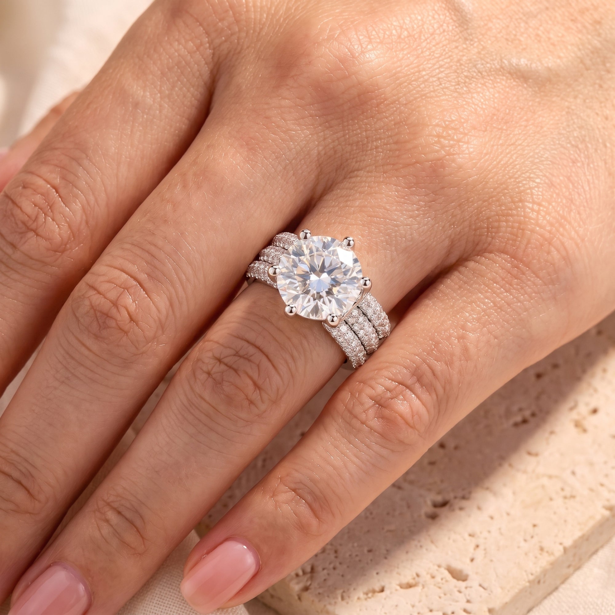La bague Sandrine