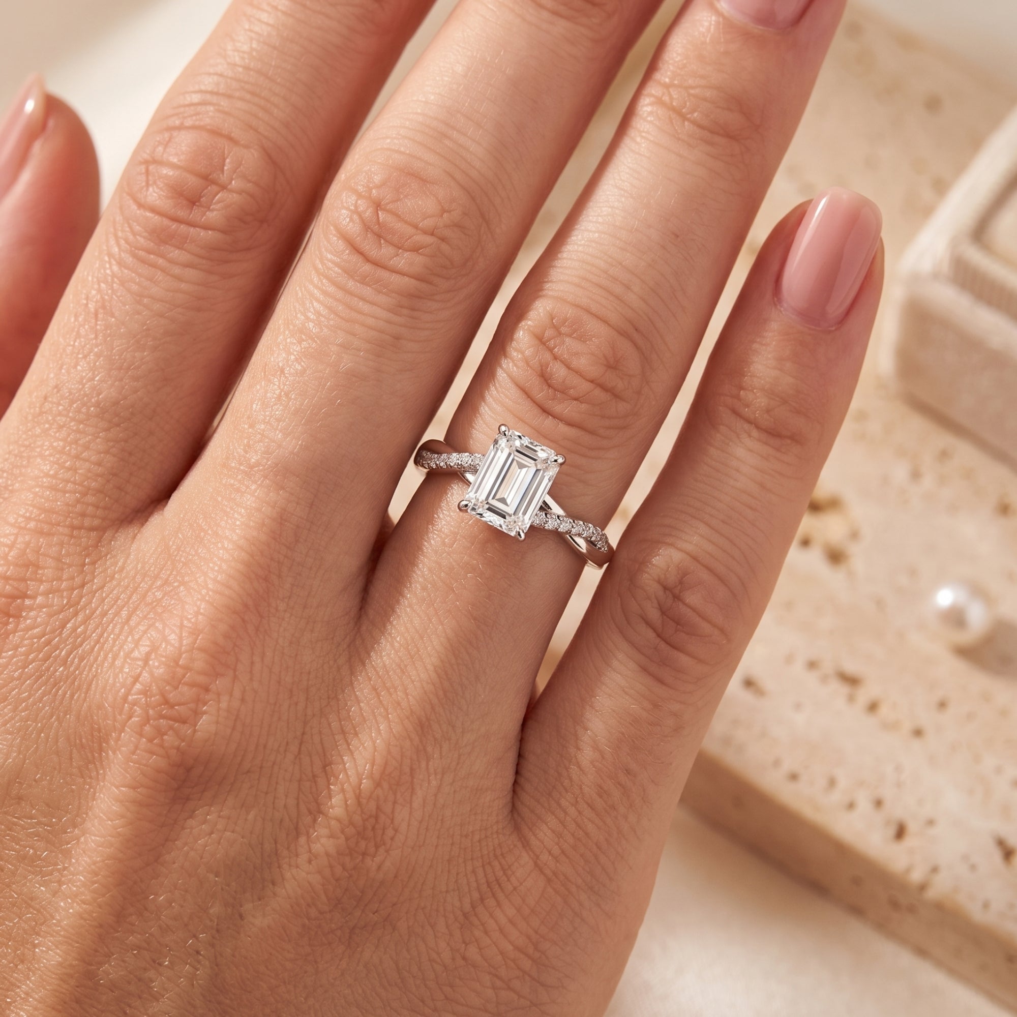 La bague Cecily