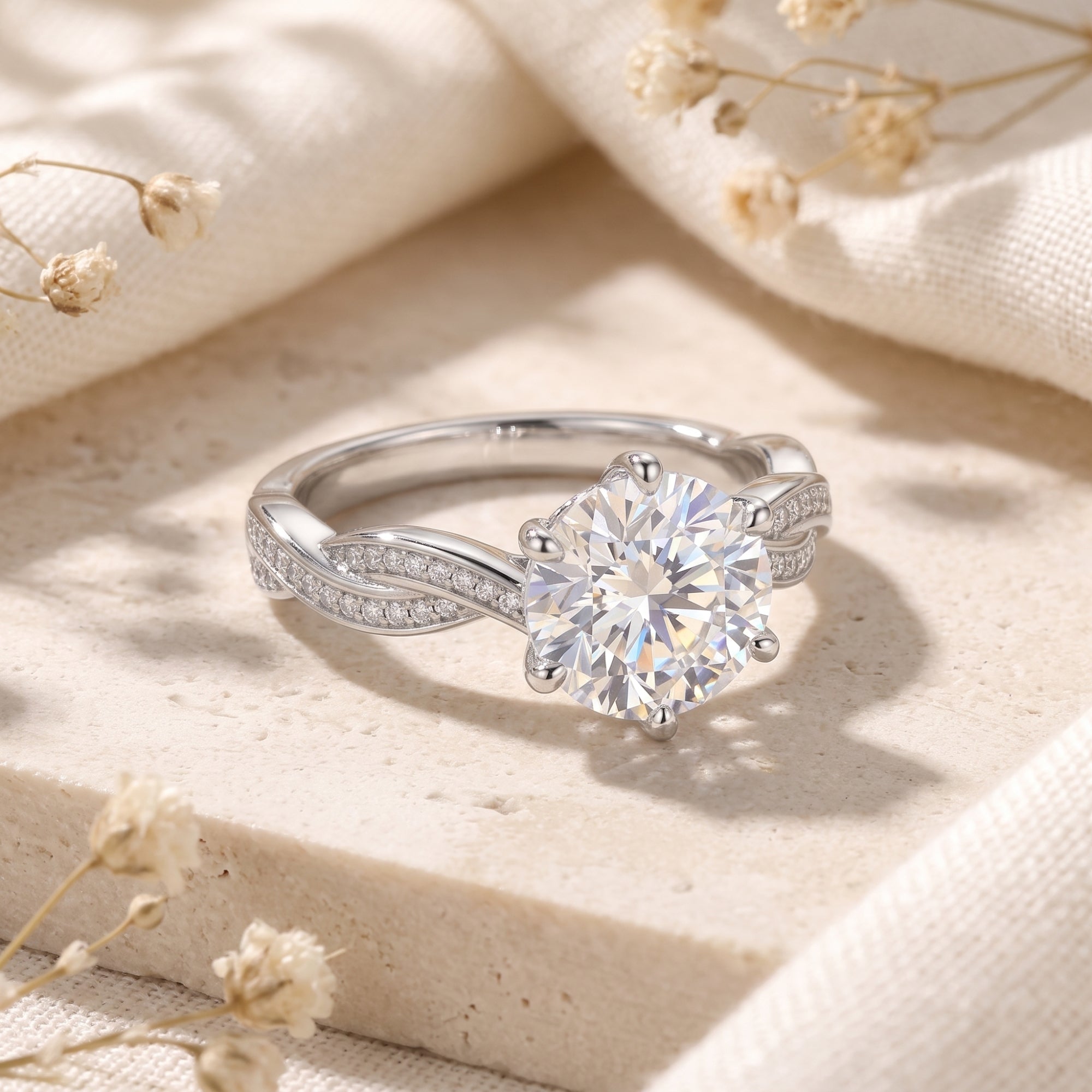 The Everly Ring