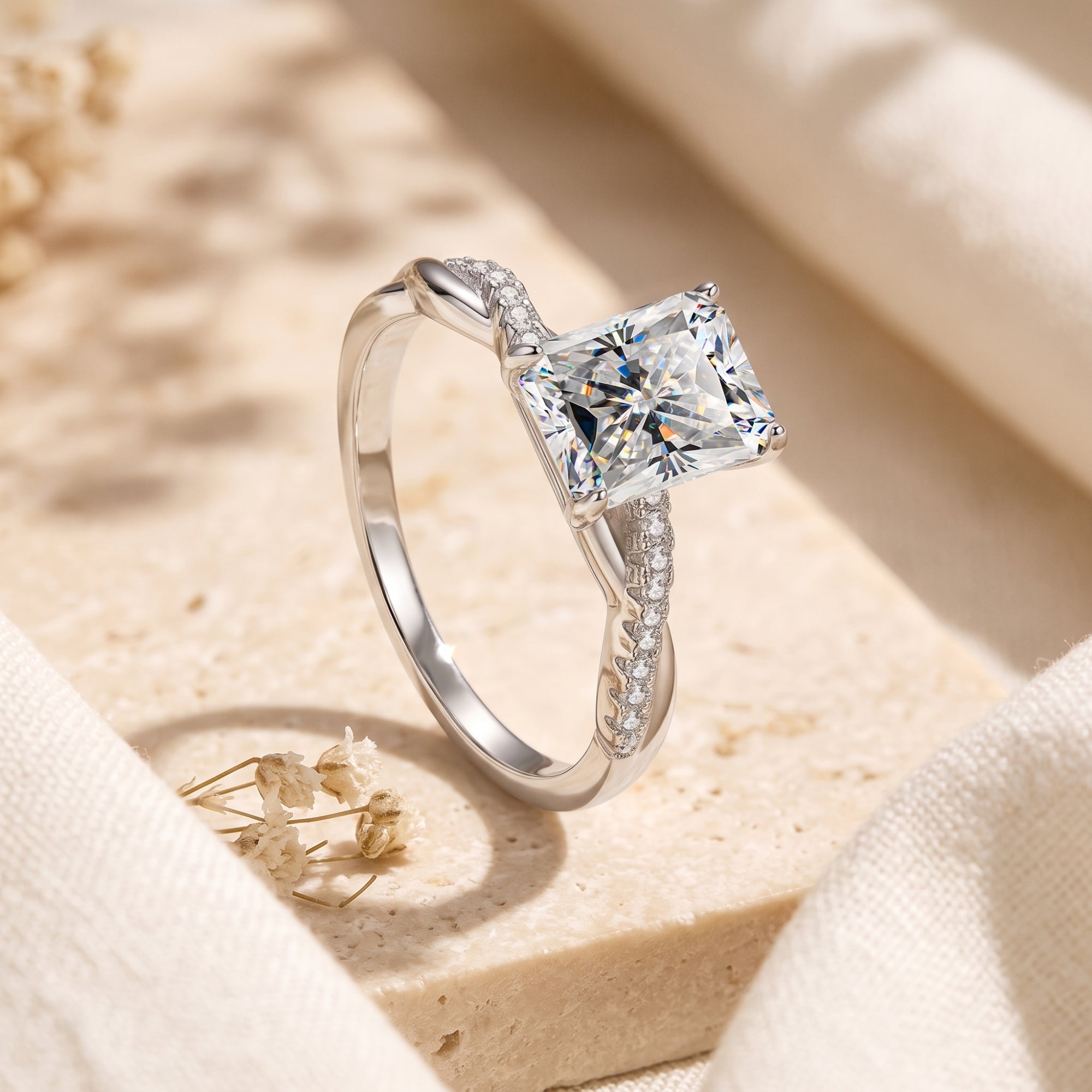 La bague Alissandra