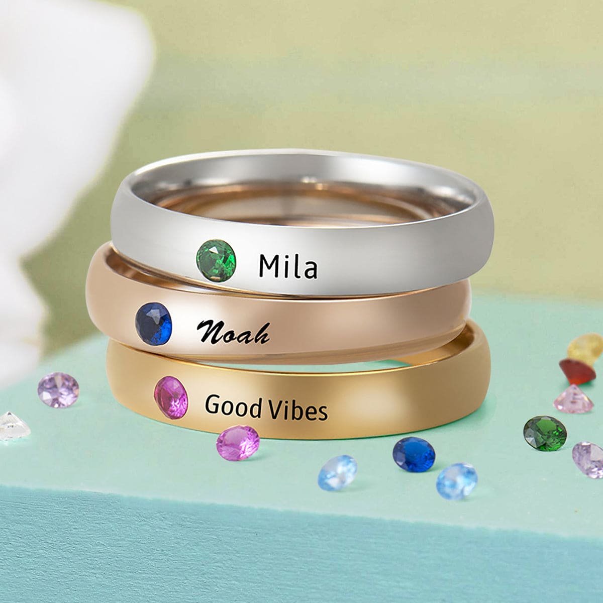 Bague Personnalisée Empilable avec Noms et Pierres de Naissance Familiales - Acier Inoxydable