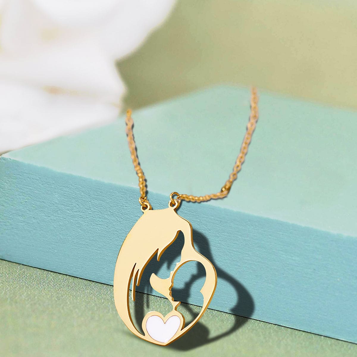 Collier Pendentif Cœur Étreinte Maternelle - Acier Inoxydable