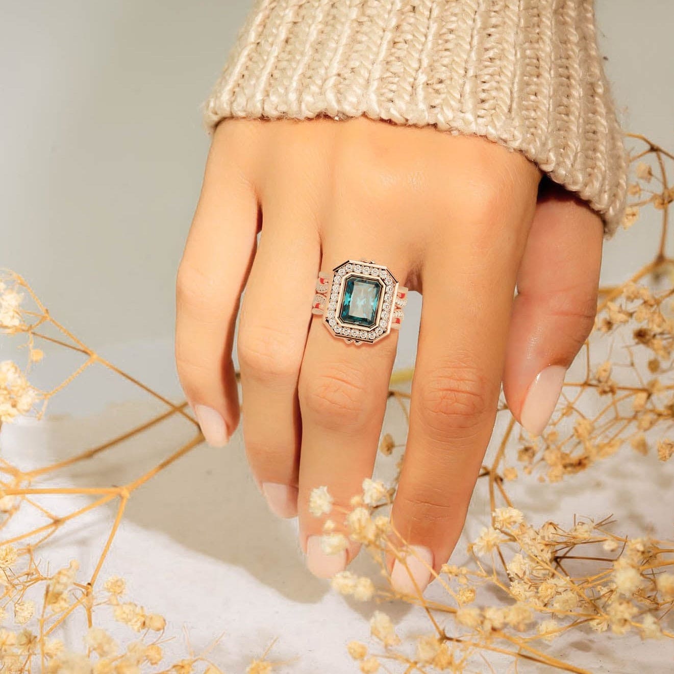 Éclat Élyséen : Bague Diamant Taille Émeraude - Vermeil Or Rose 18K