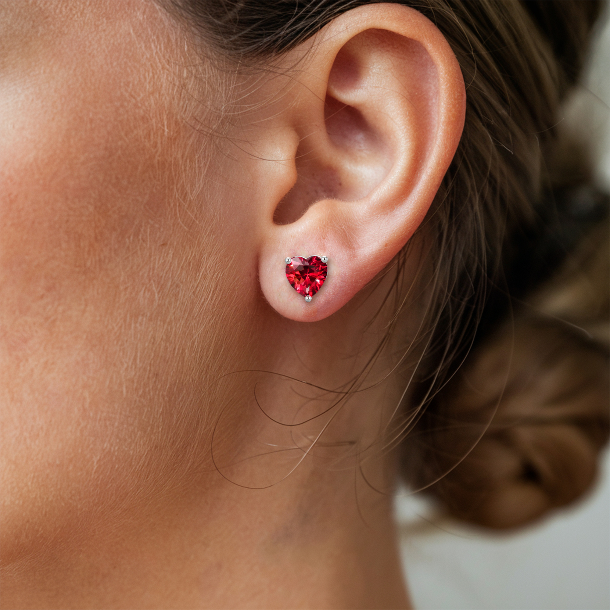Boucles d'oreilles cœur rouge opulent