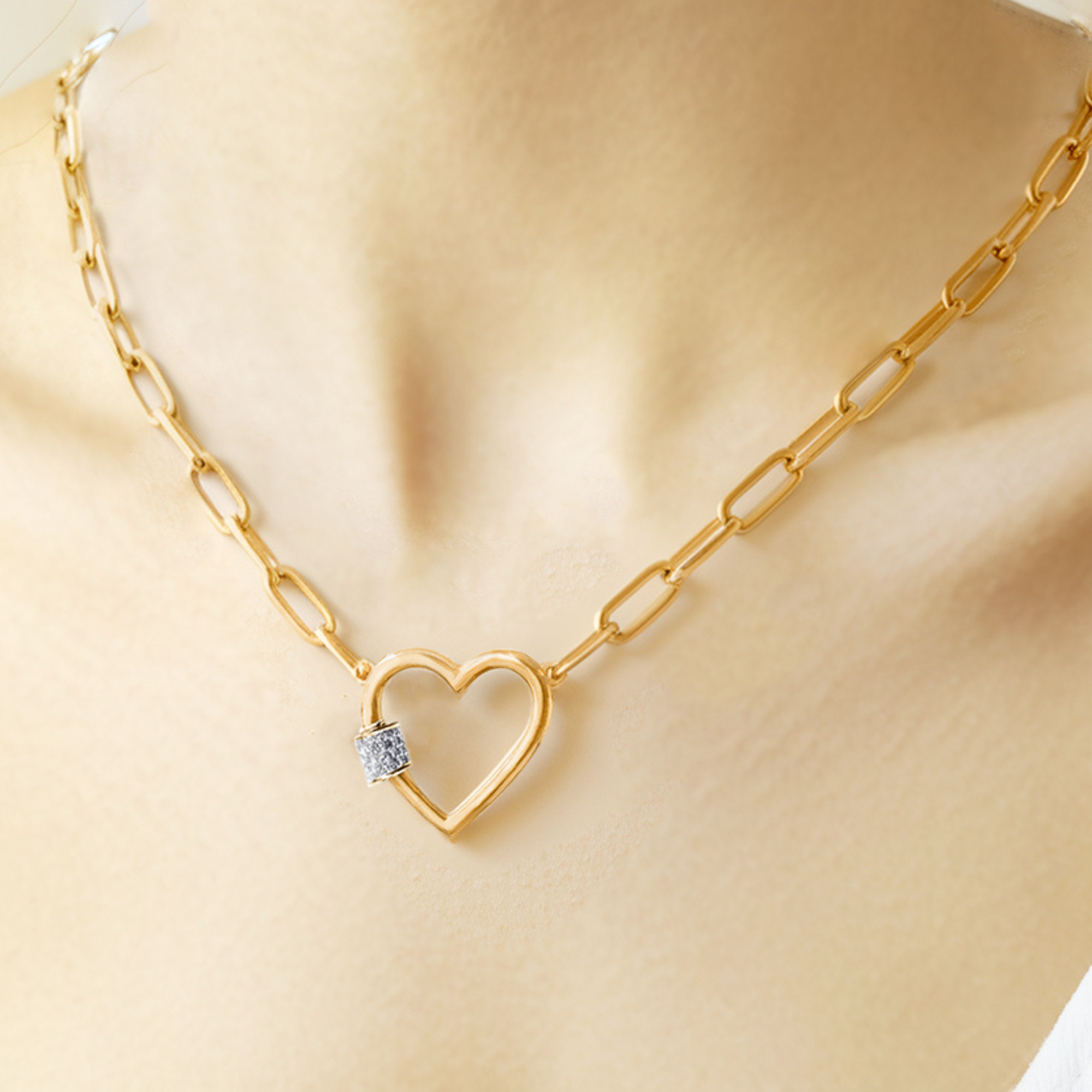 Collier Cœur à Maillons et Breloque Diamant
