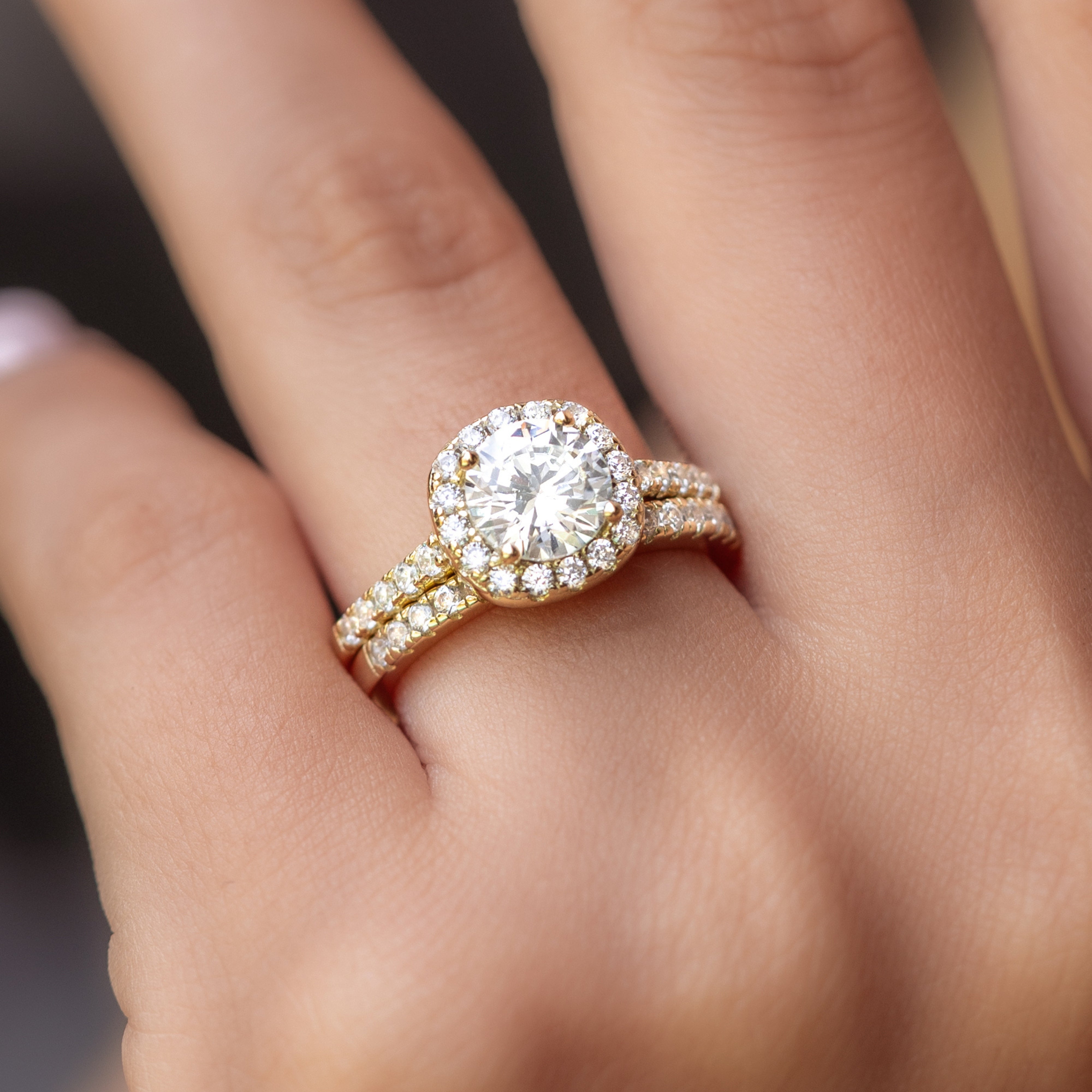 The Forevermore - Moissanite