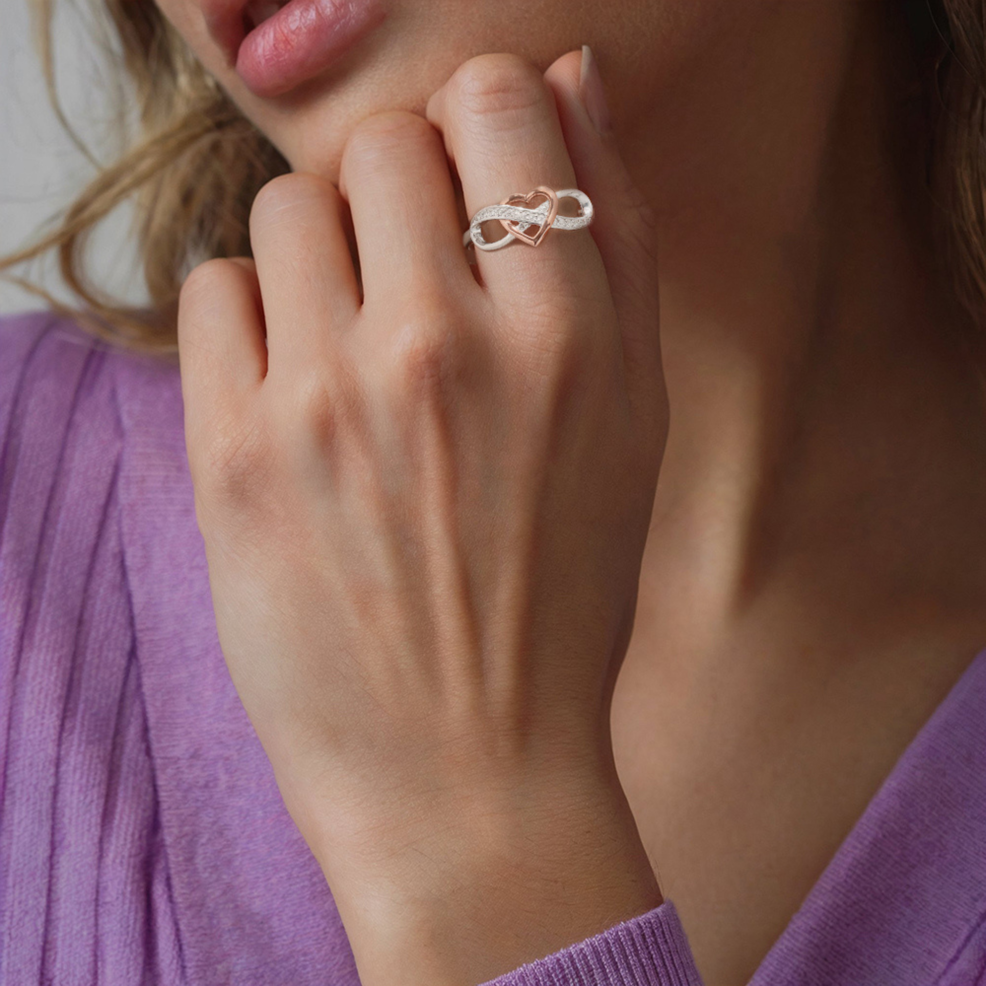 Élégante bague cœur infini