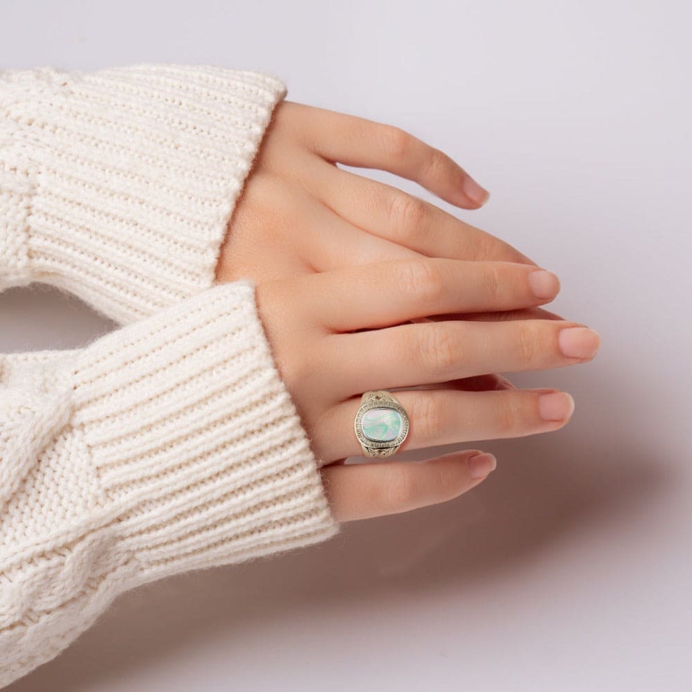 Rêve nacré : Bague sculptée en nacre - Argent sterling S925