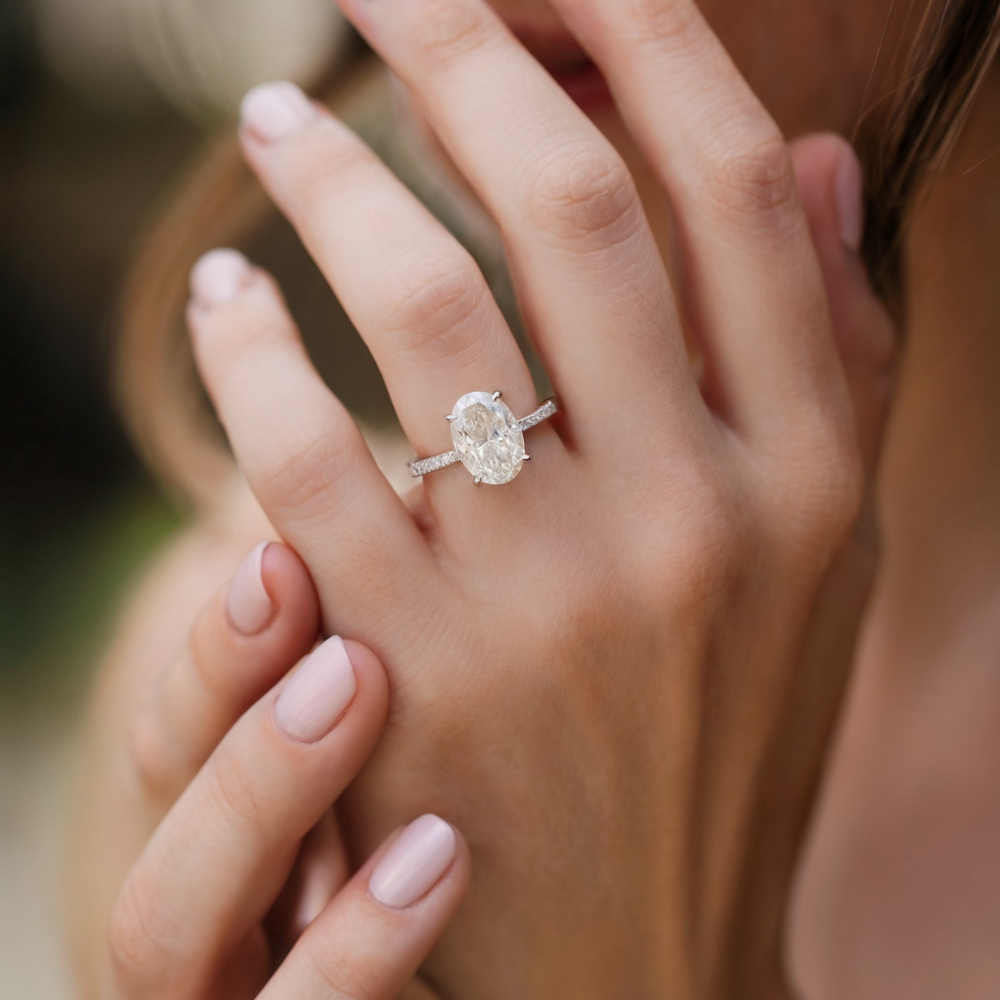 Bague Moissanite Or Rose Taille Ovale 3CT