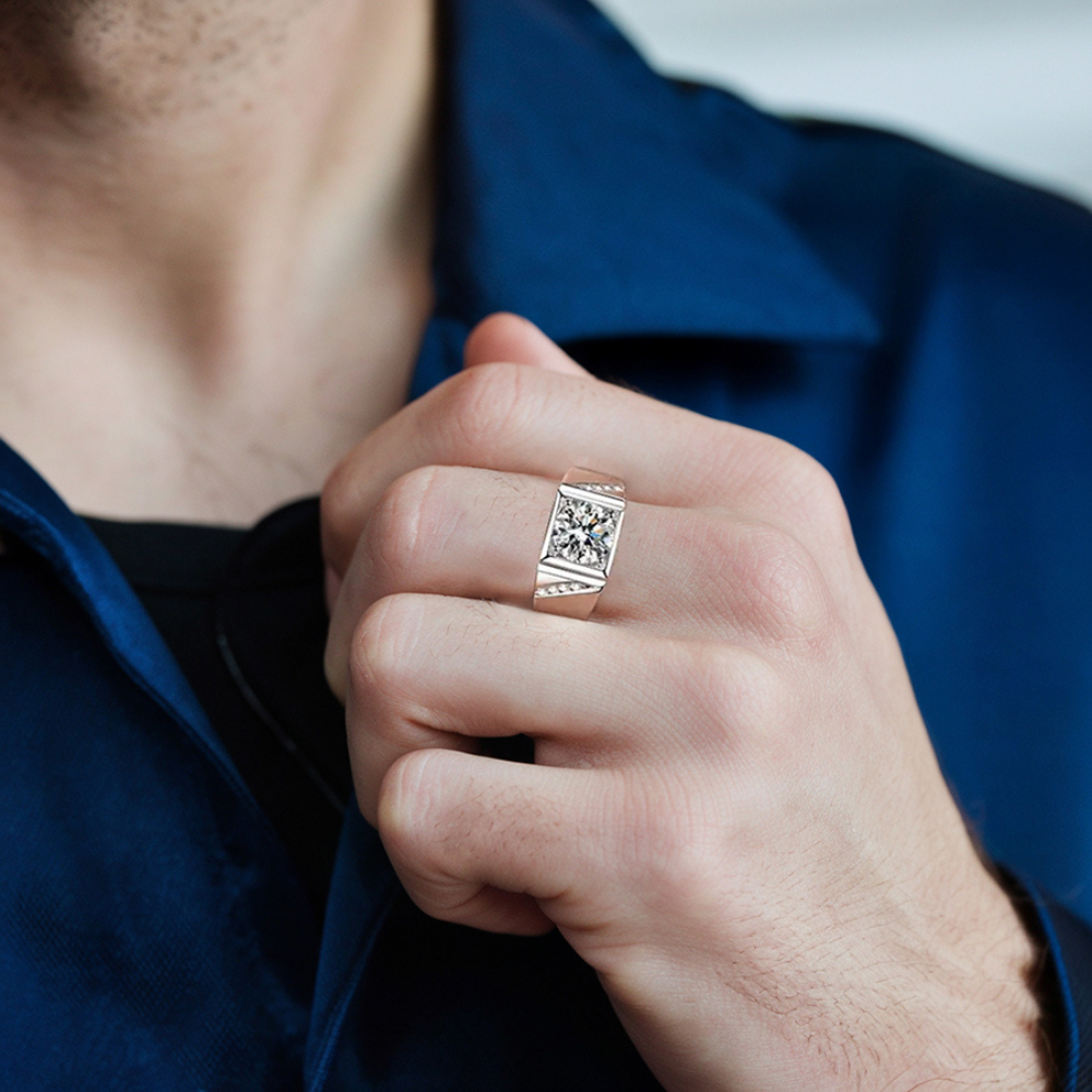 Pavé Accent Men's Moissanite Ring