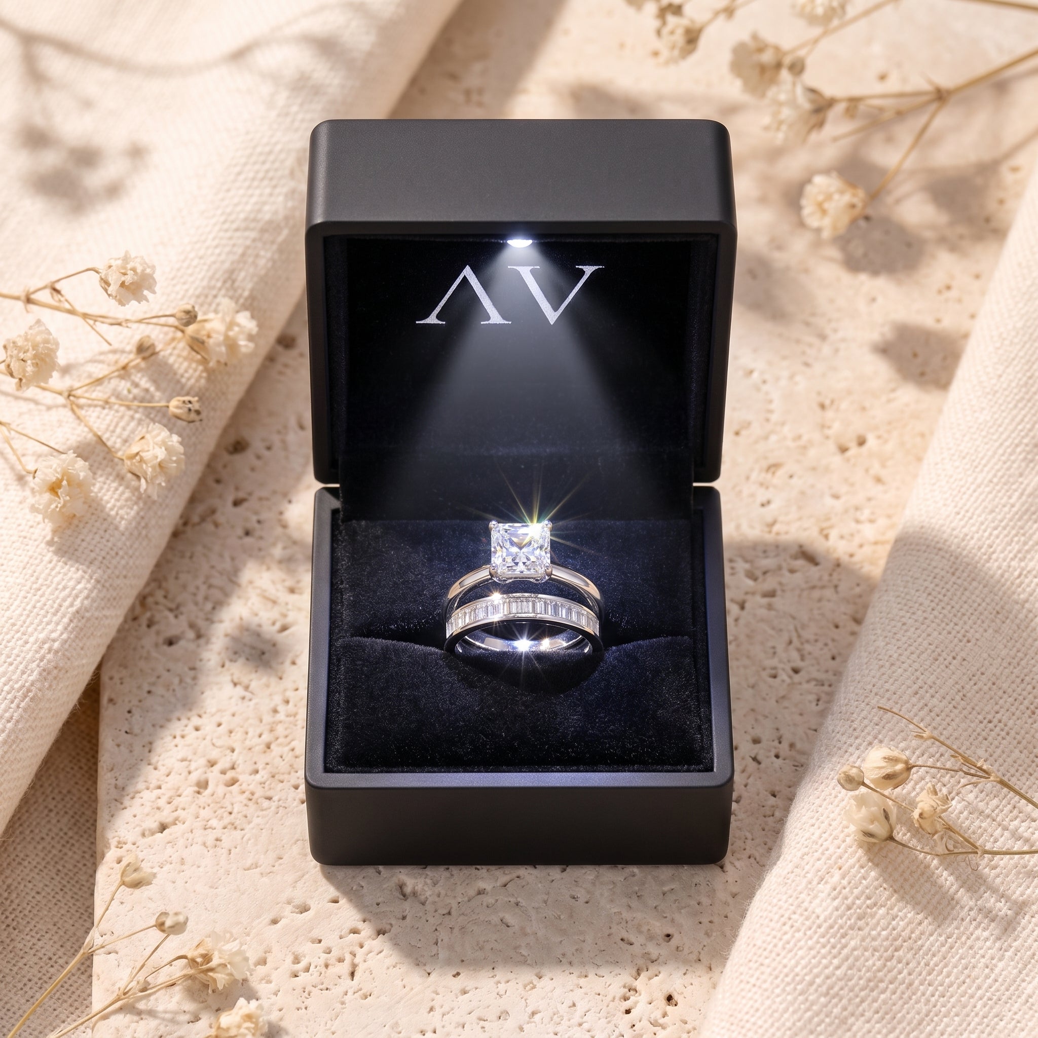 YLQ4570-rings - Premium LED Gift Box Presentation