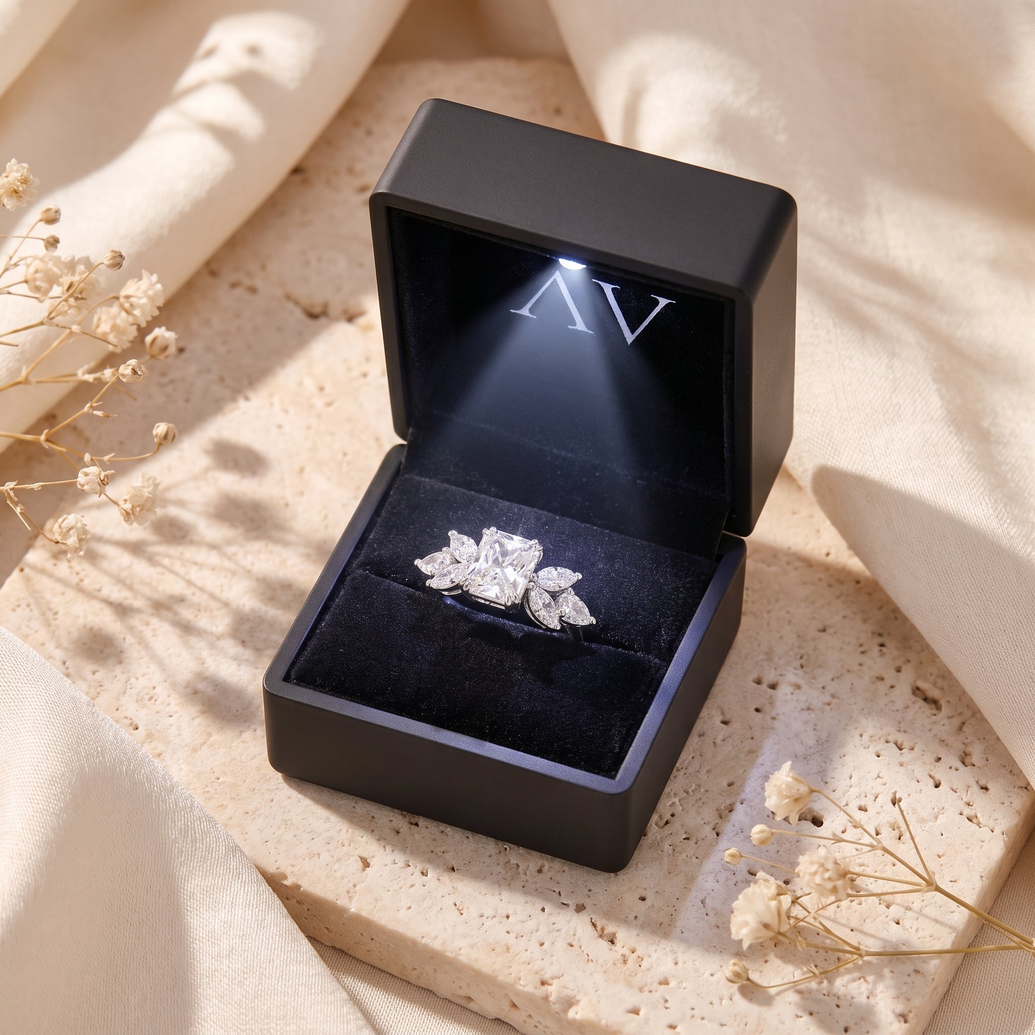 YLQ4580-rings - Premium LED Gift Box Presentation