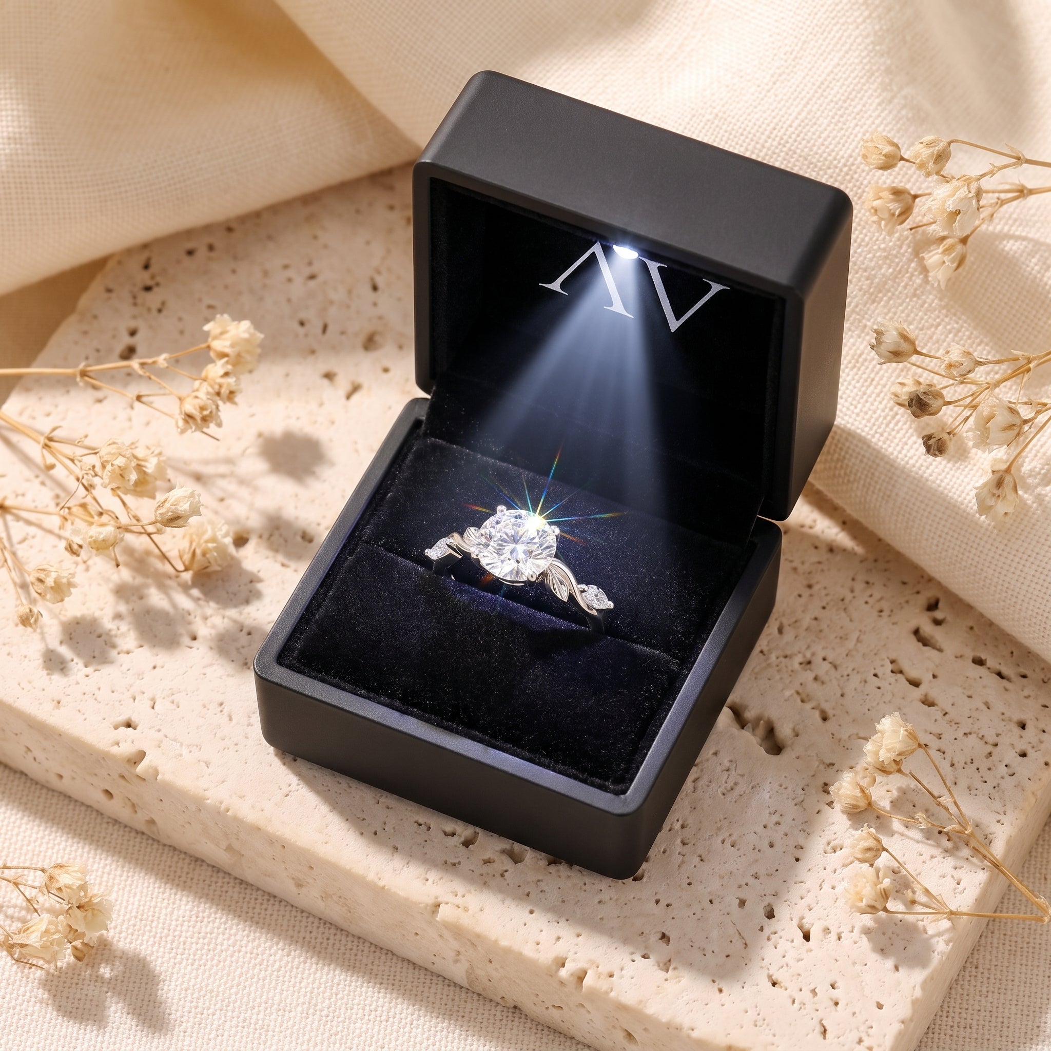 YLQ4602-rings - Premium LED Gift Box Presentation