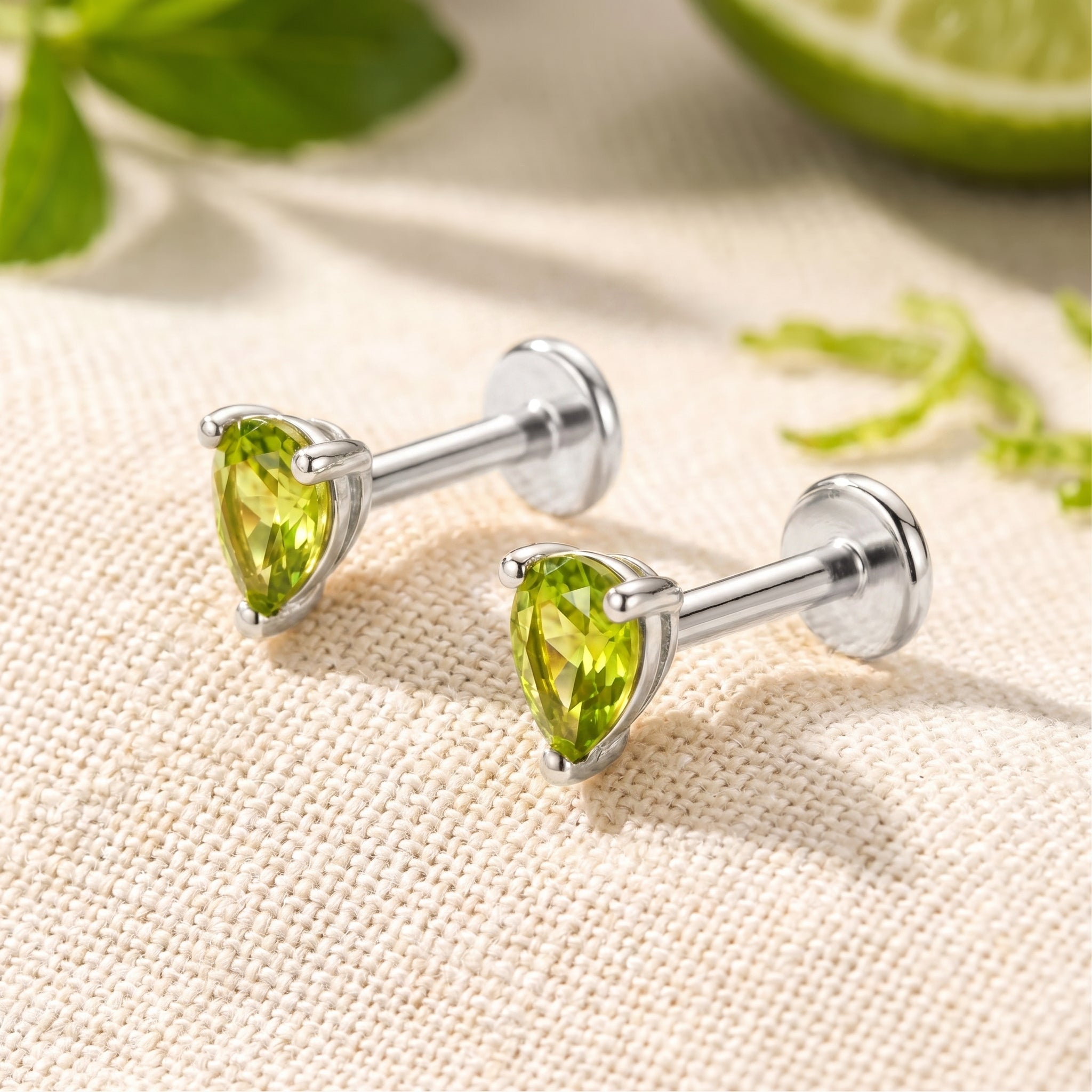 the-ariane-pear-18k-gold-vermeil in silver finish