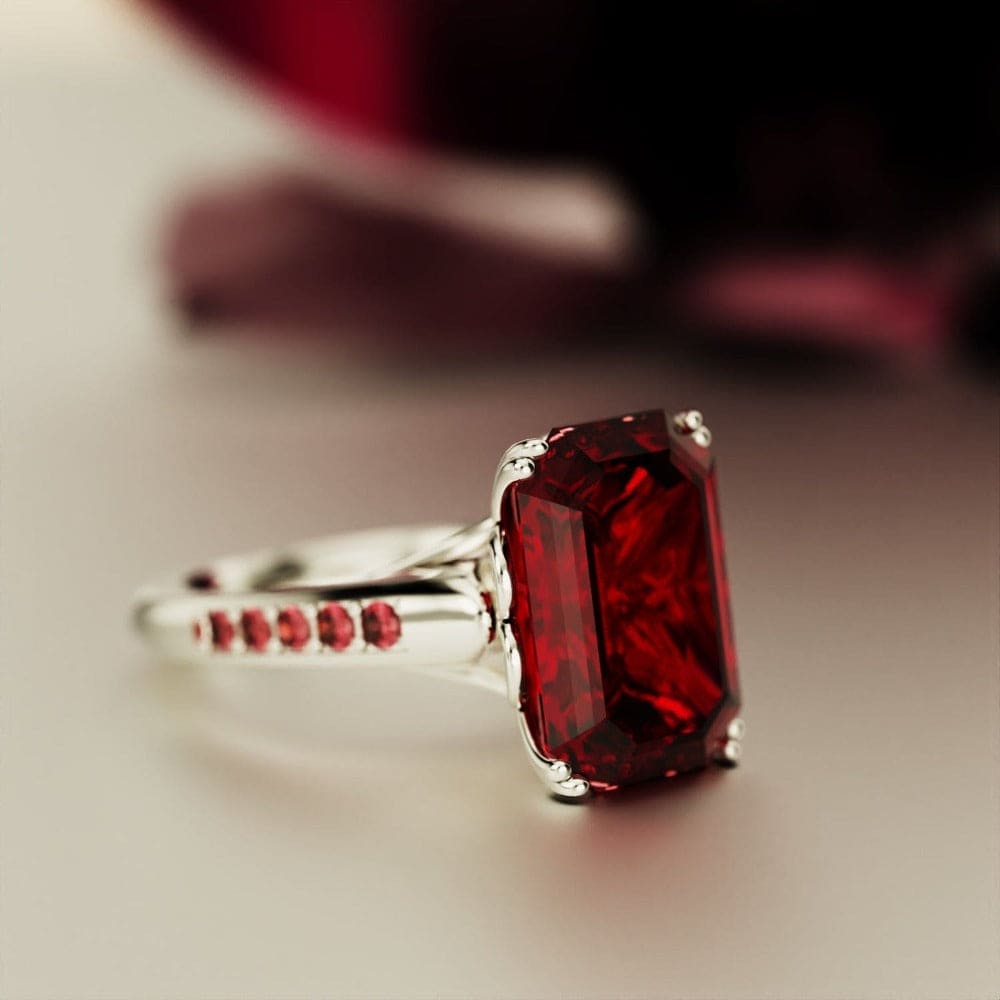 Red Dream: Bague sculptée rubis taille émeraude - Argent Sterling S925