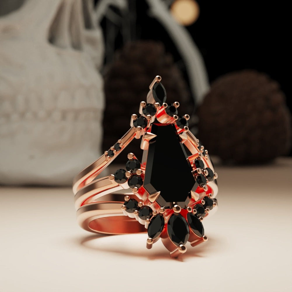 Twilight Mistress - Bague Gothique Élégance avec Diamants Noirs Éthiques