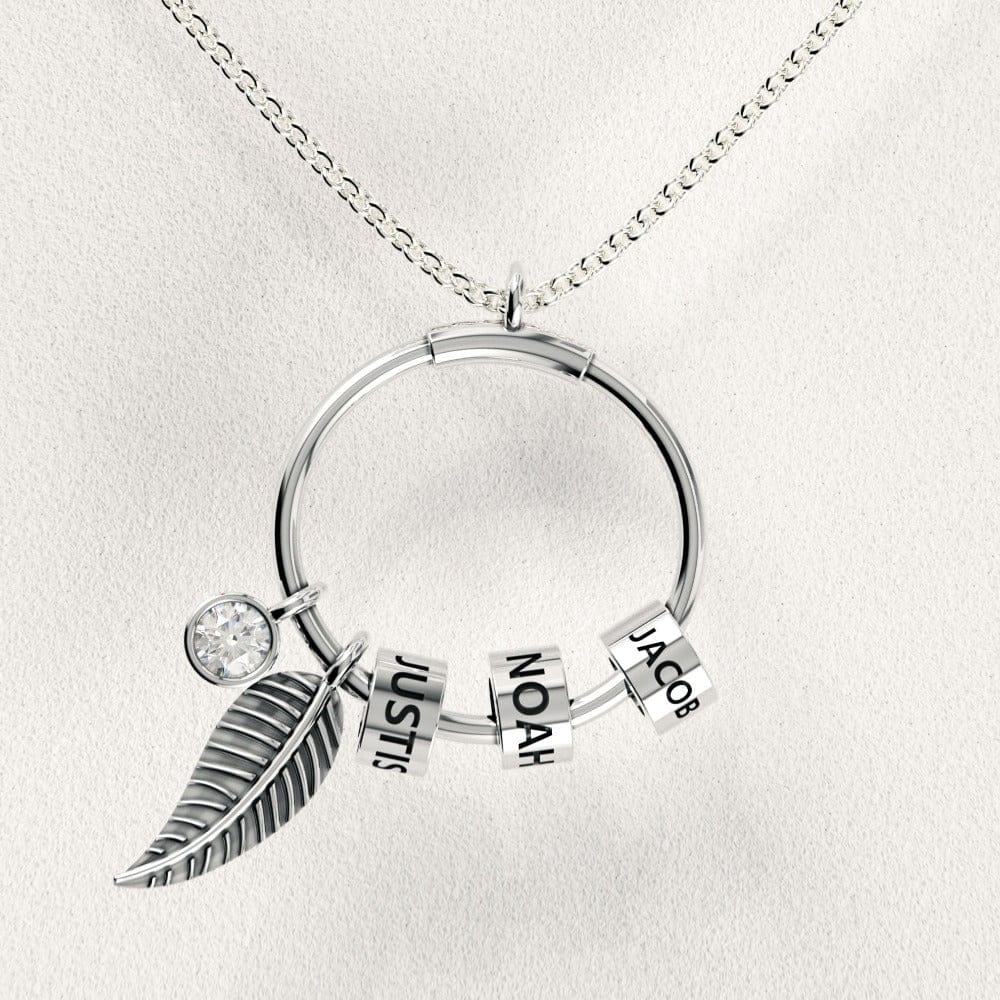 Collier personnalisé avec pendentif cercle perlé et motif feuille