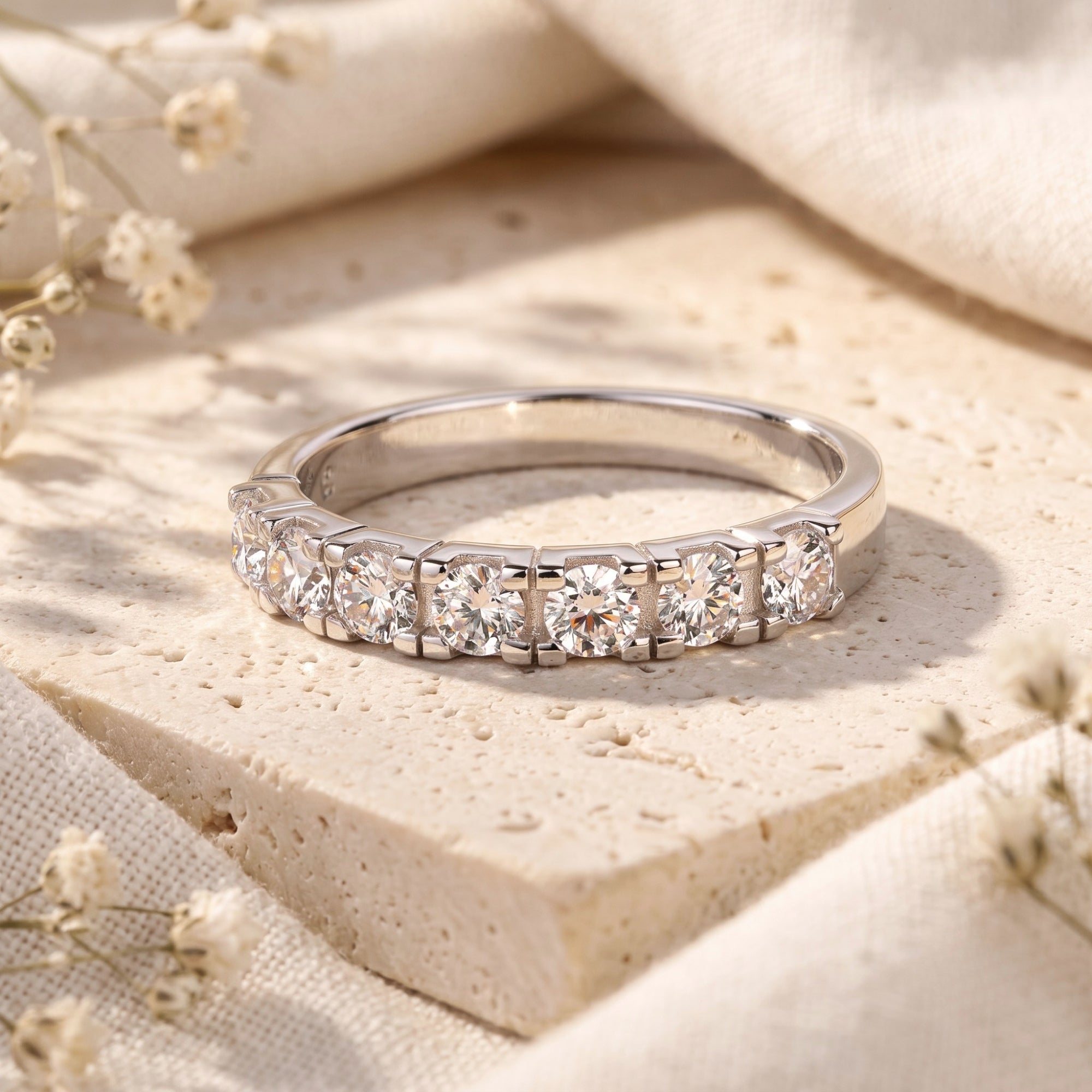 The Evadienne Ring