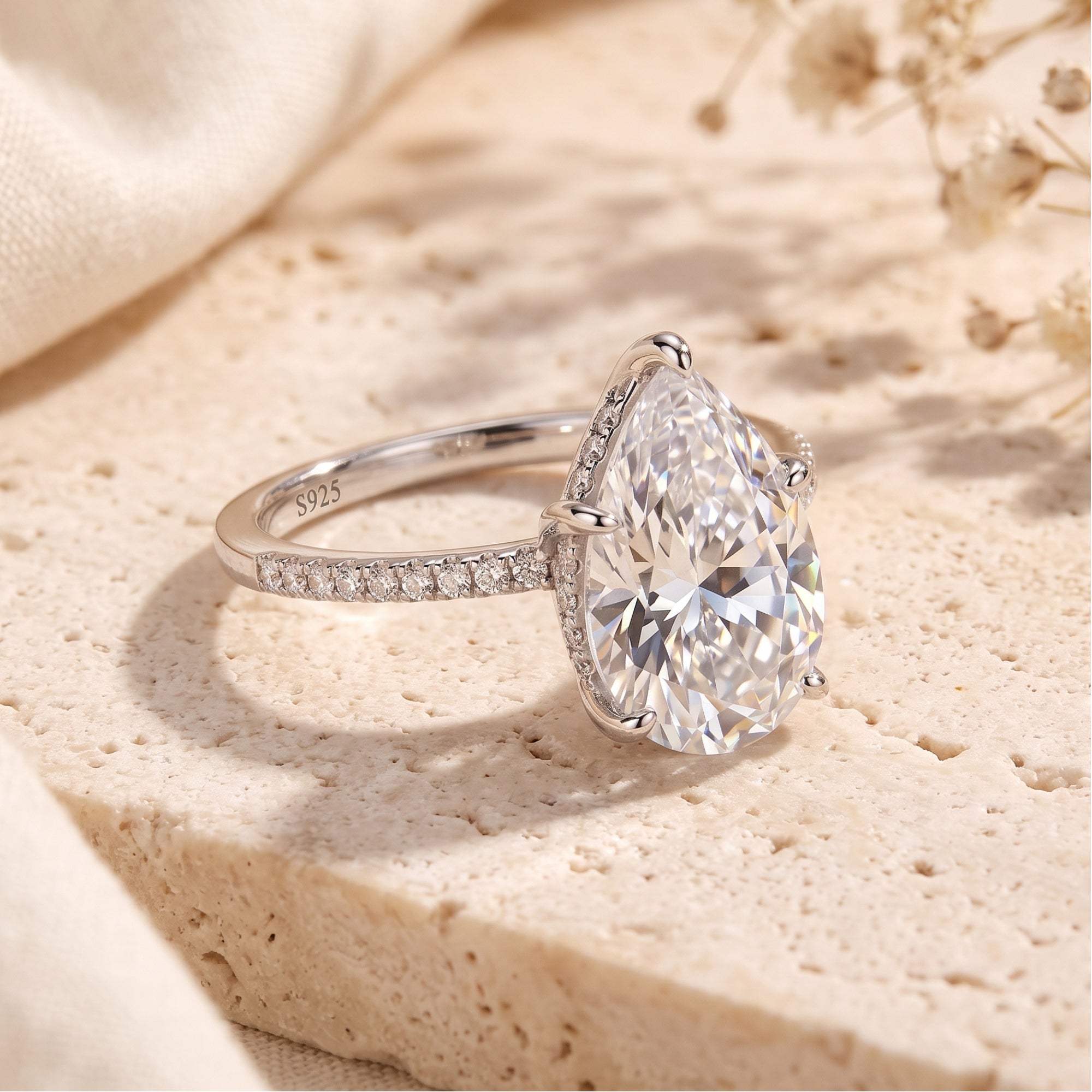 La bague Dianora