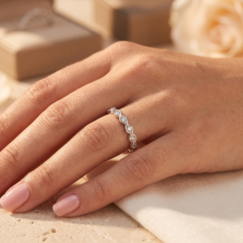 The Amandelle Ring