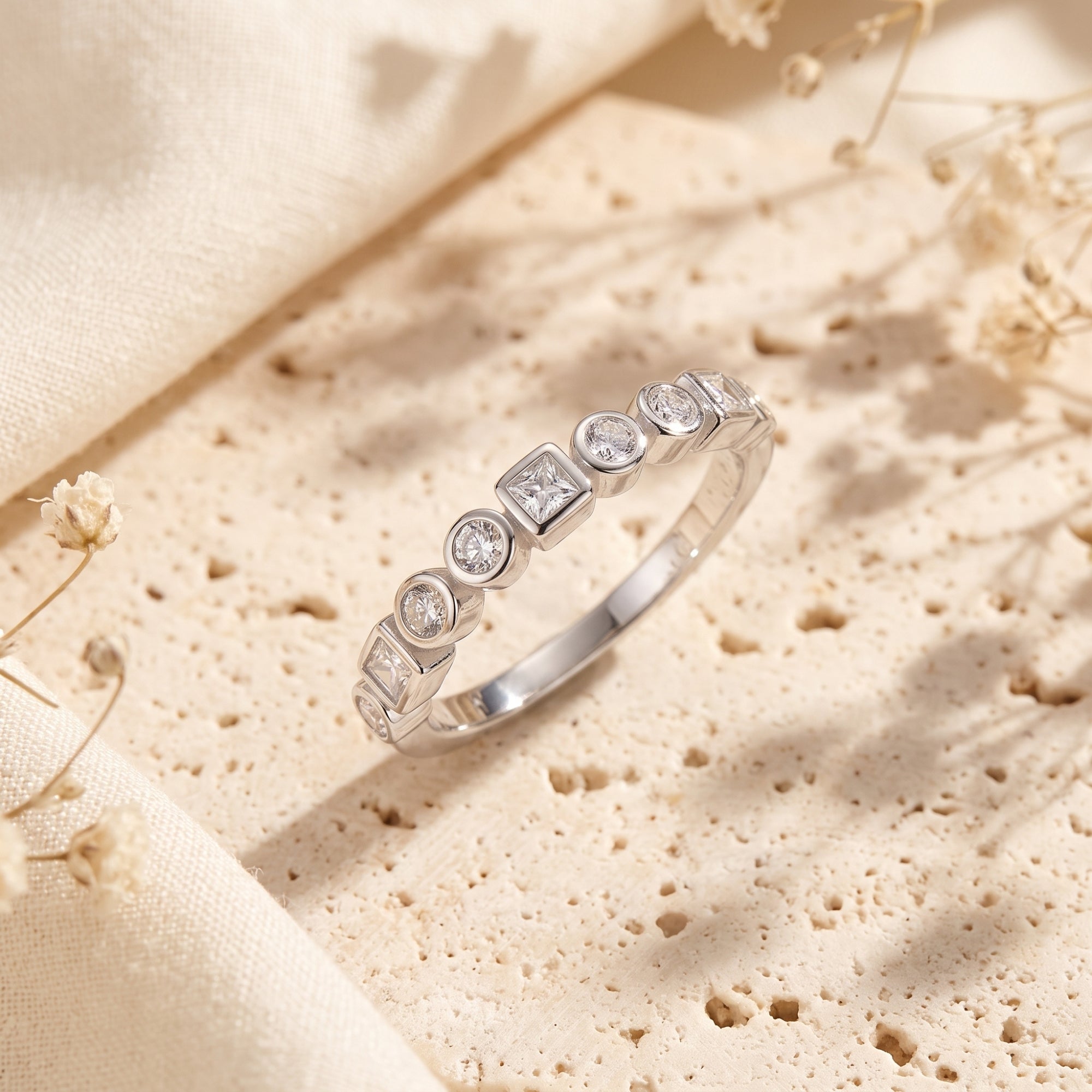 La Bague Evelienne