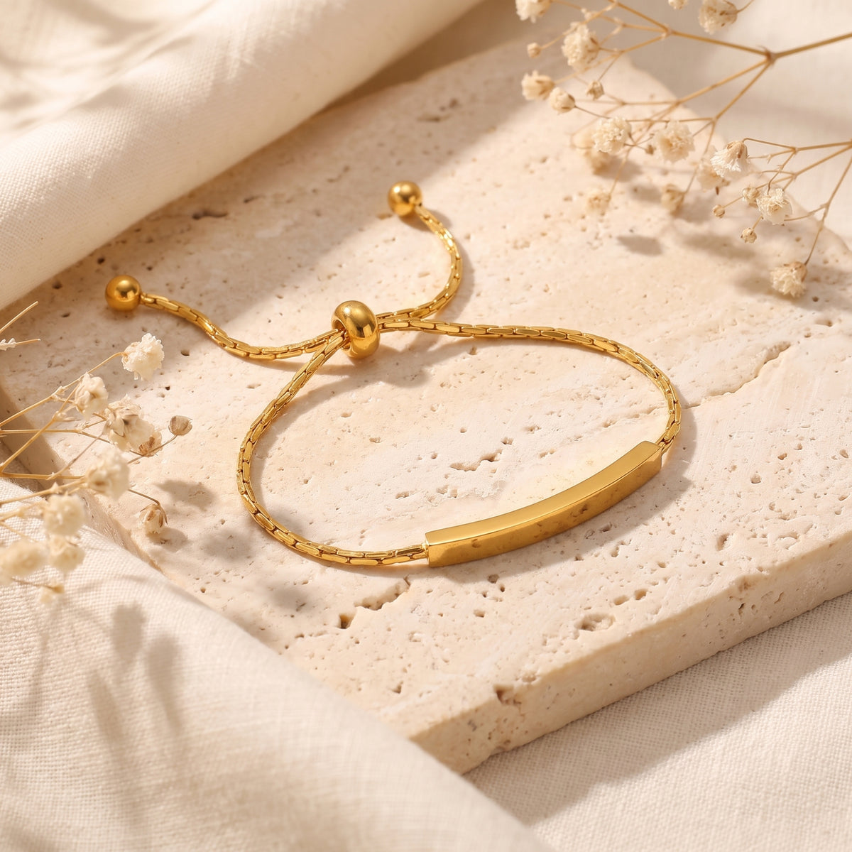 Das elegante Stab-Schieberarmband