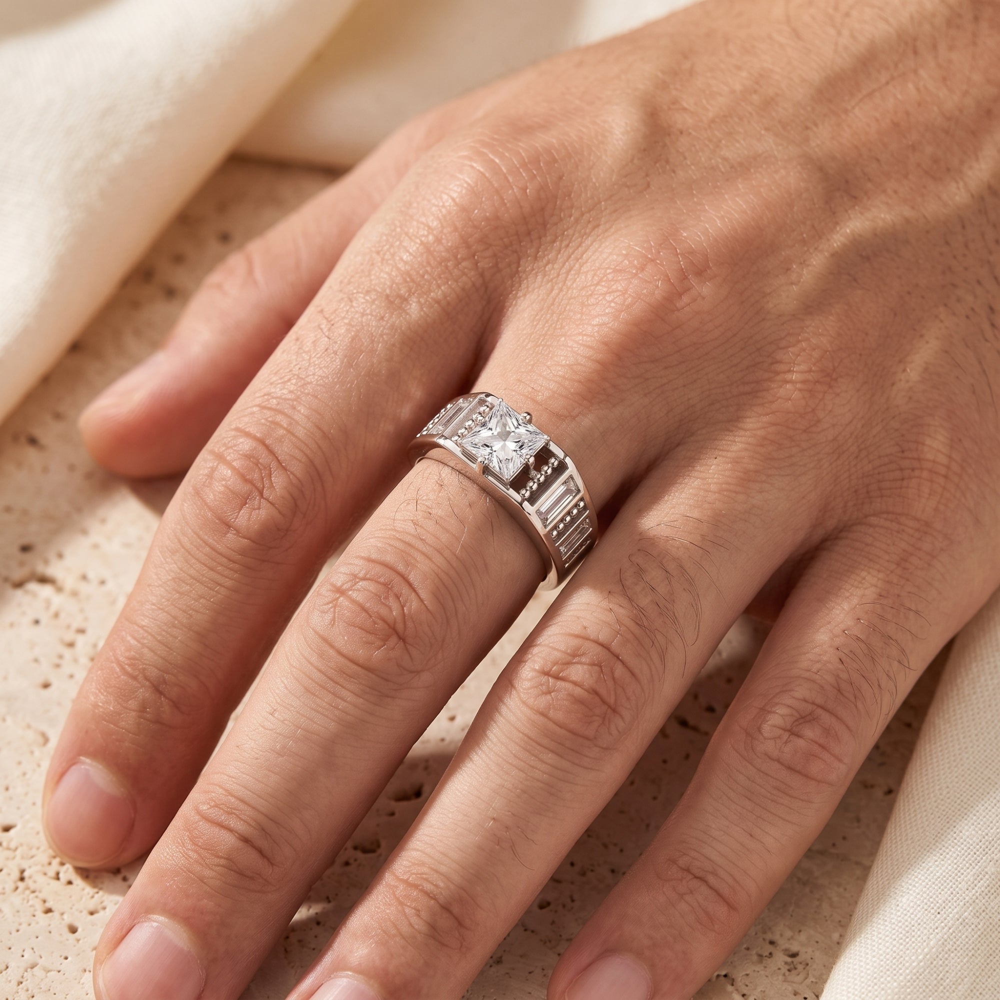 La bague Carisara