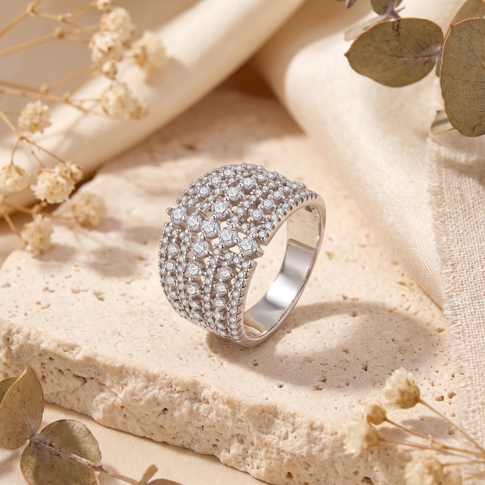 La Bague Eleonora