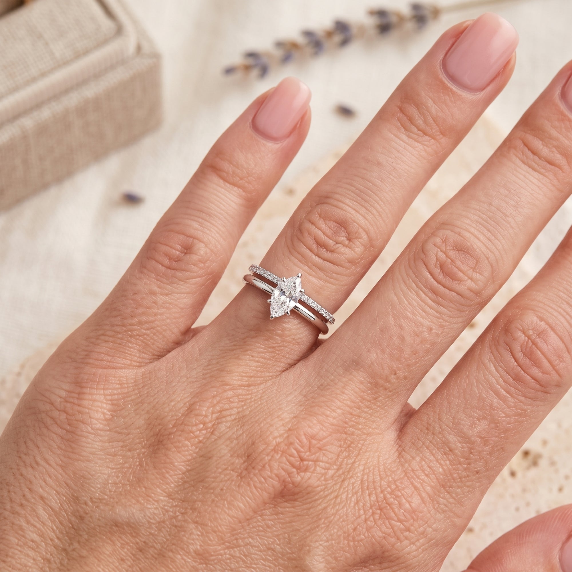 The Luvienne Ring