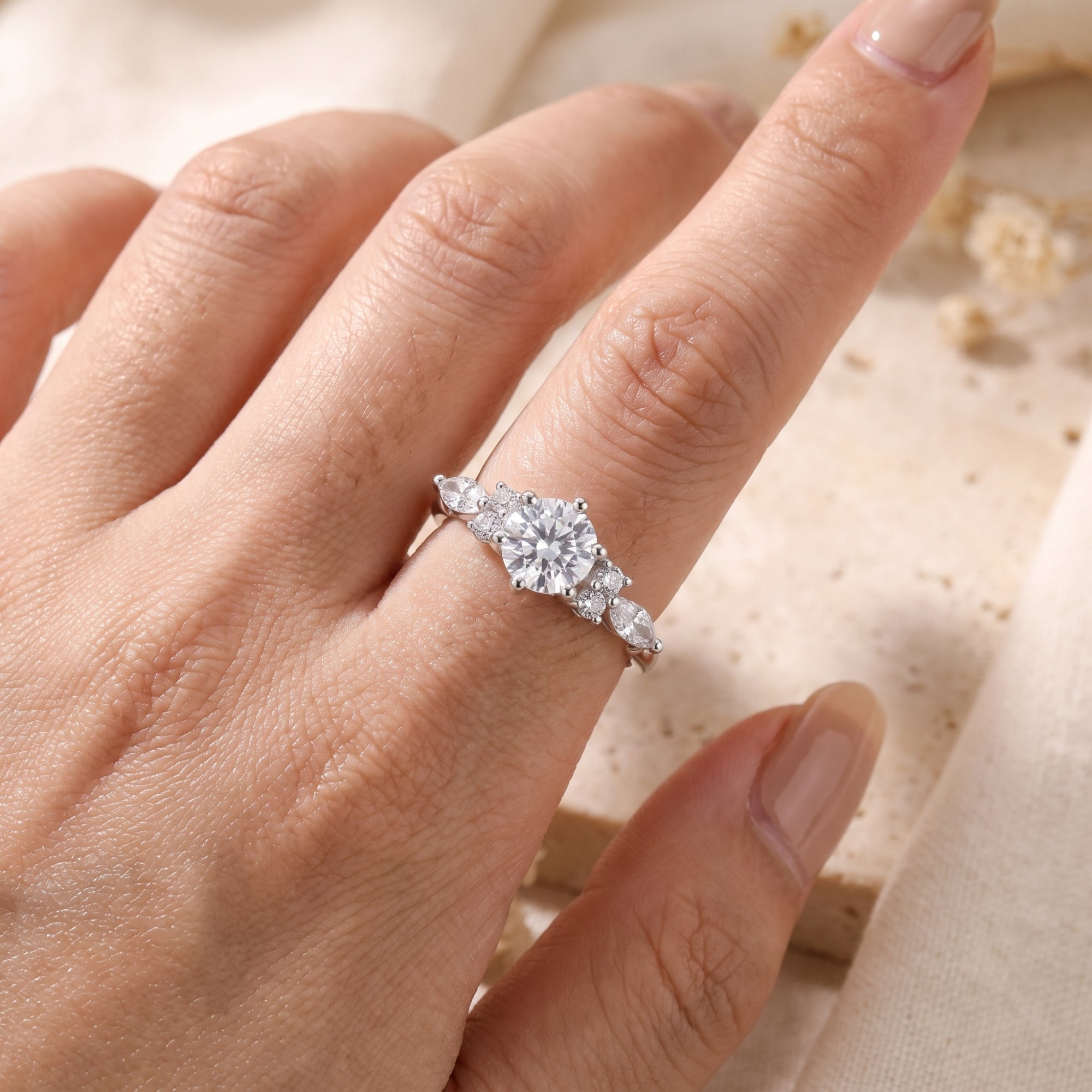 La Bague Claraluna