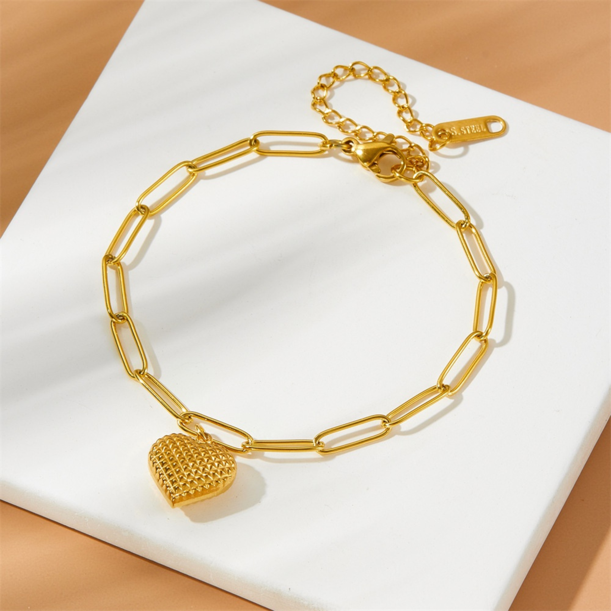 Bracelet Cœur en Trombone Or