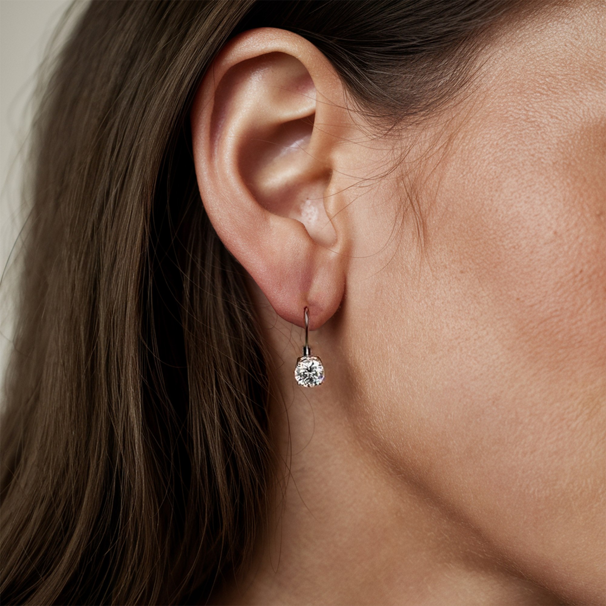Boucles d'oreilles Moissanite taille ronde