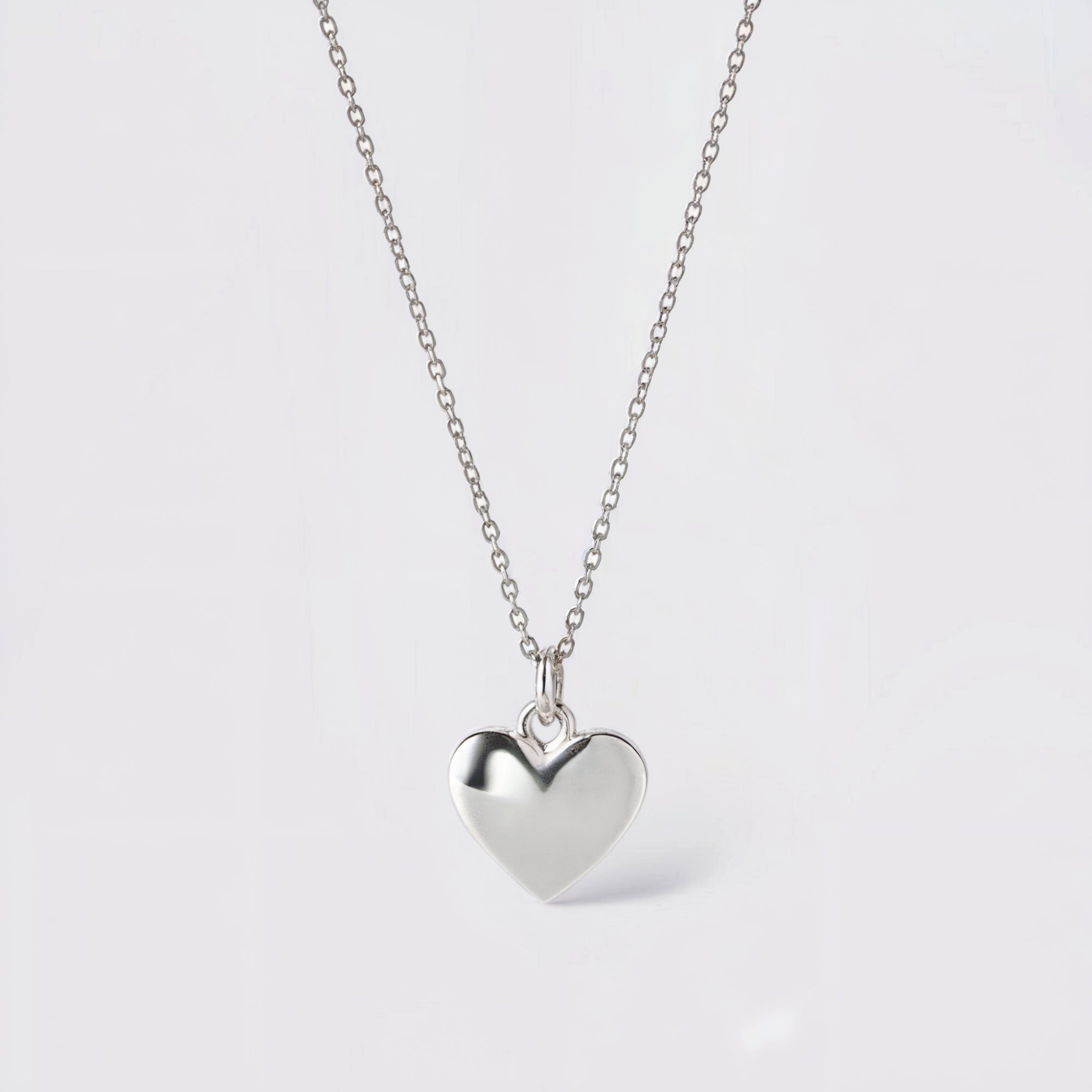 Le Collier Leva Mini Cœur Argent