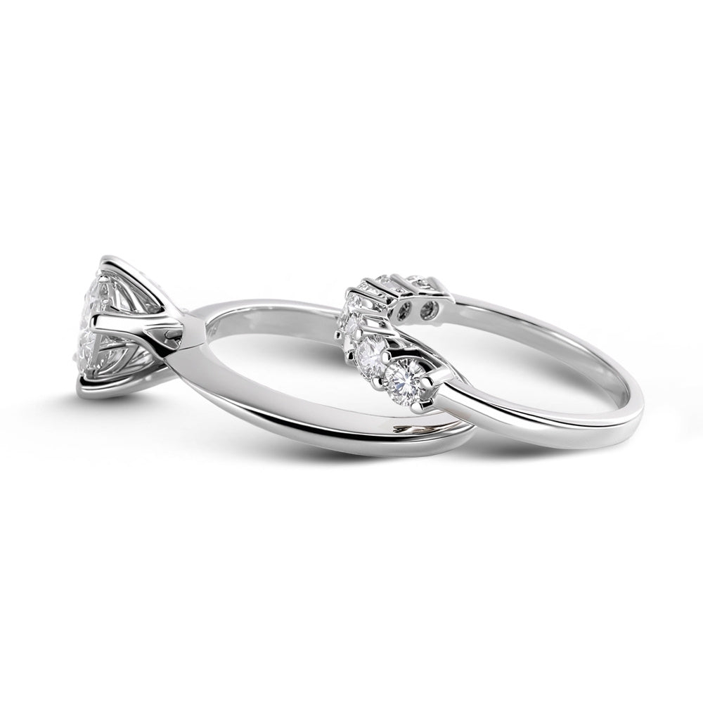 Élégant ensemble de bagues Moissanite taille ronde