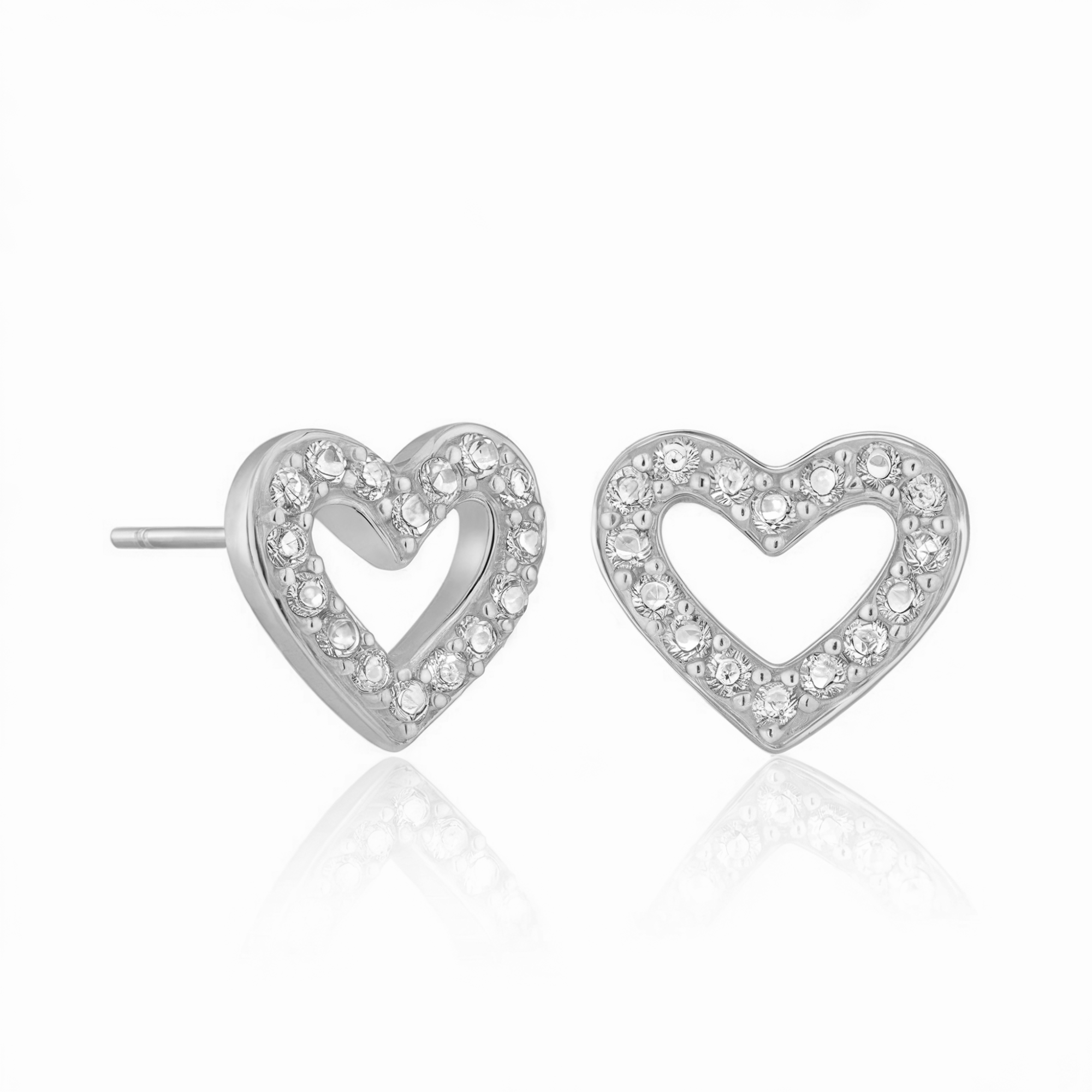 Boucles d'oreilles classiques à clous cœur ouvert