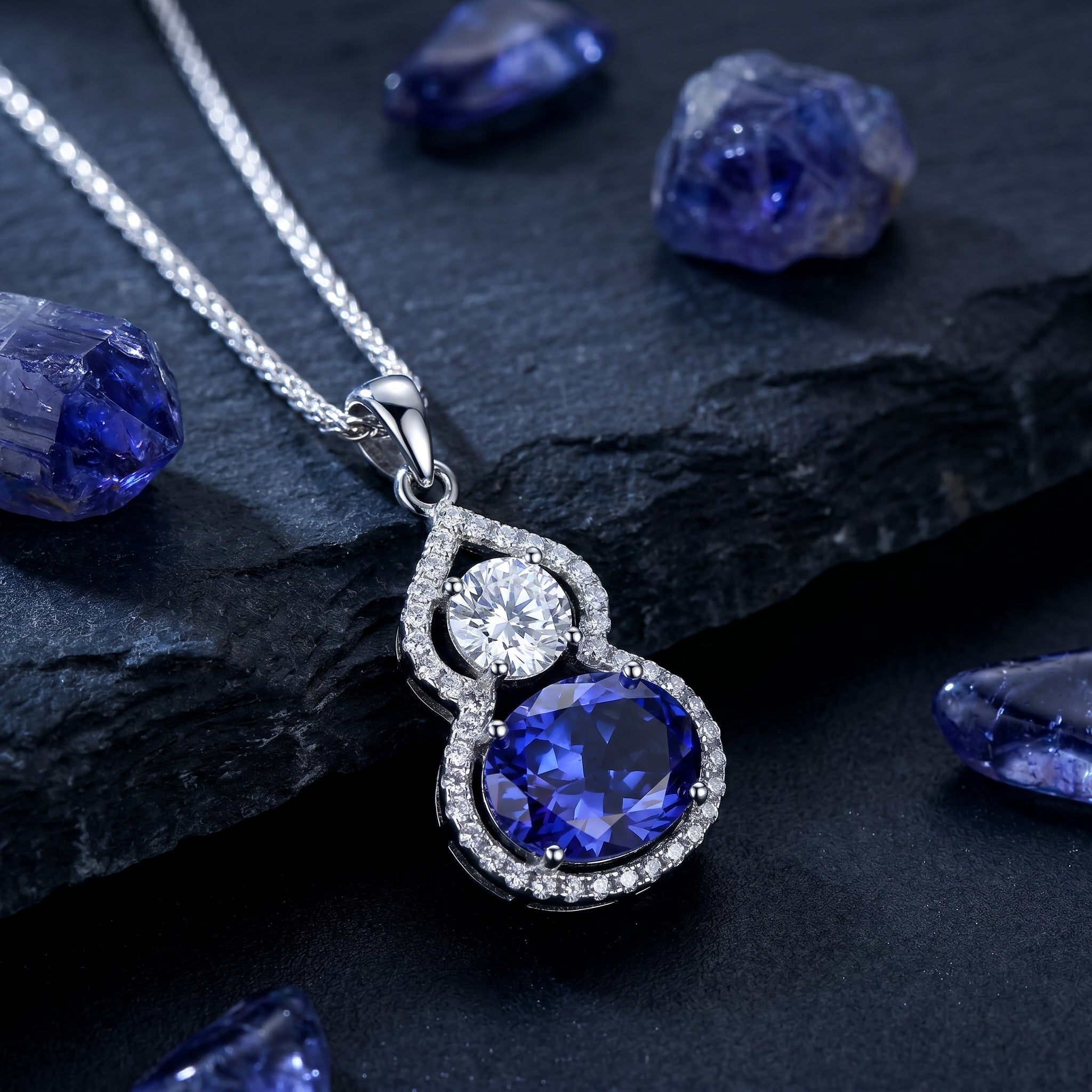 The Amellina Tanzanite Necklace