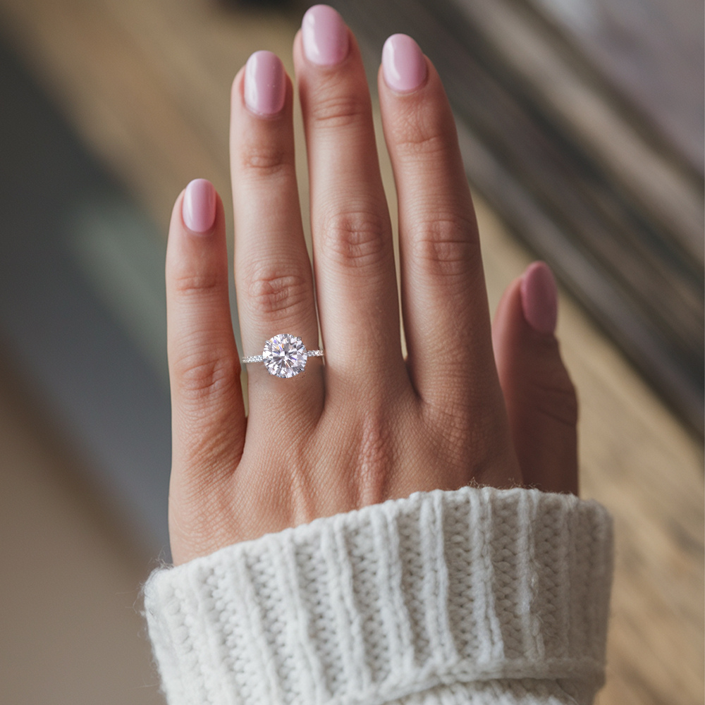 Bague d'éternité Moissanite pavée taille ronde 1CT