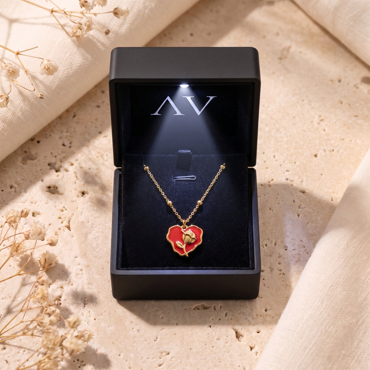 YLQ49194-NECKLACE - Premium LED Gift Box Presentation