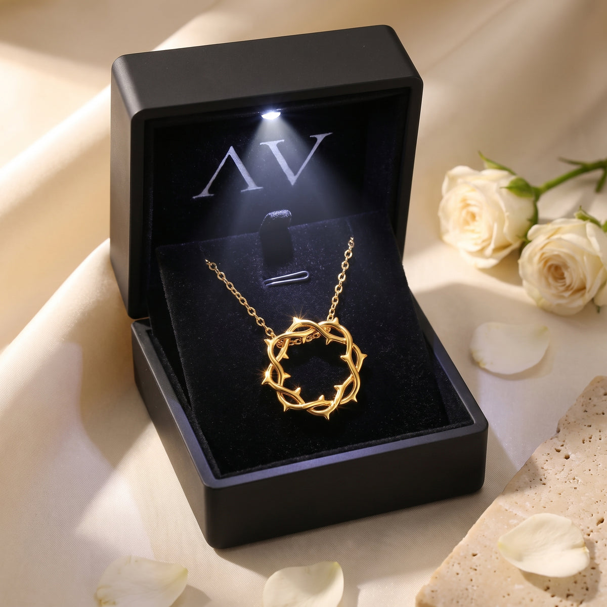 YLQ49291-NECKLACE - Premium LED Gift Box Presentation