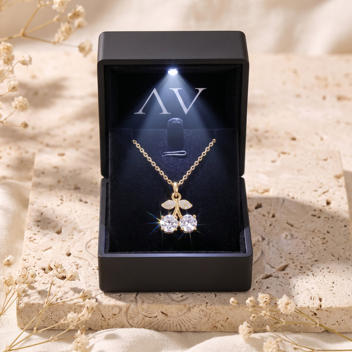 YLQ49296-NECKLACE - Premium LED Gift Box Presentation