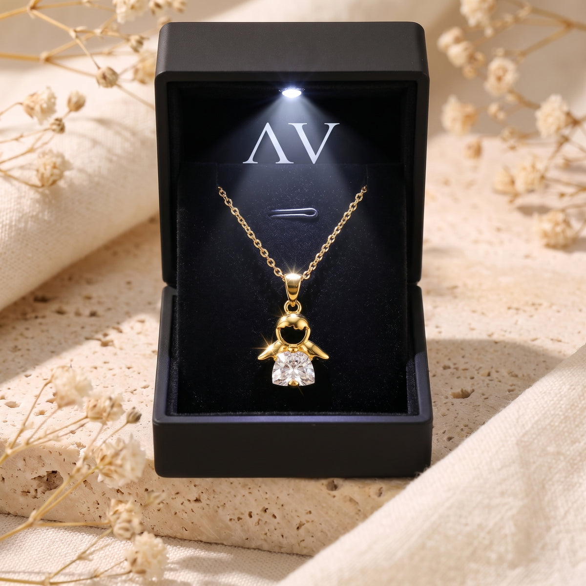 YLQ49312-NECKLACE - Premium LED Gift Box Presentation