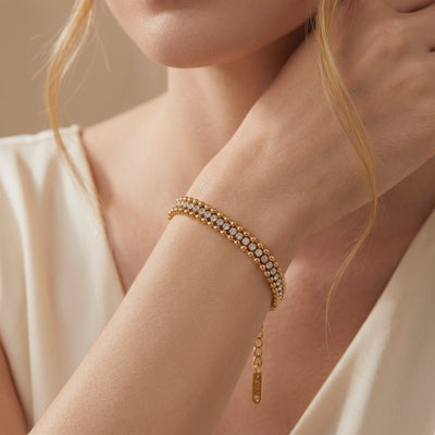 YLQ49423-bracelet lifestyle video